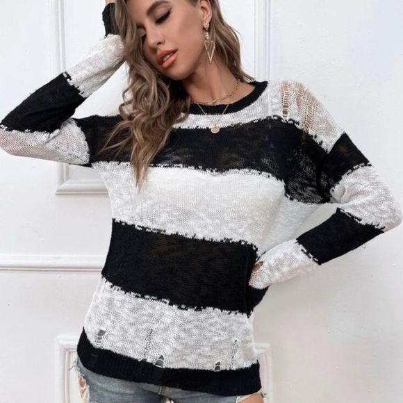 NEW Black & White Distressed Style Lightweight Sweater - Picture 5 of 6